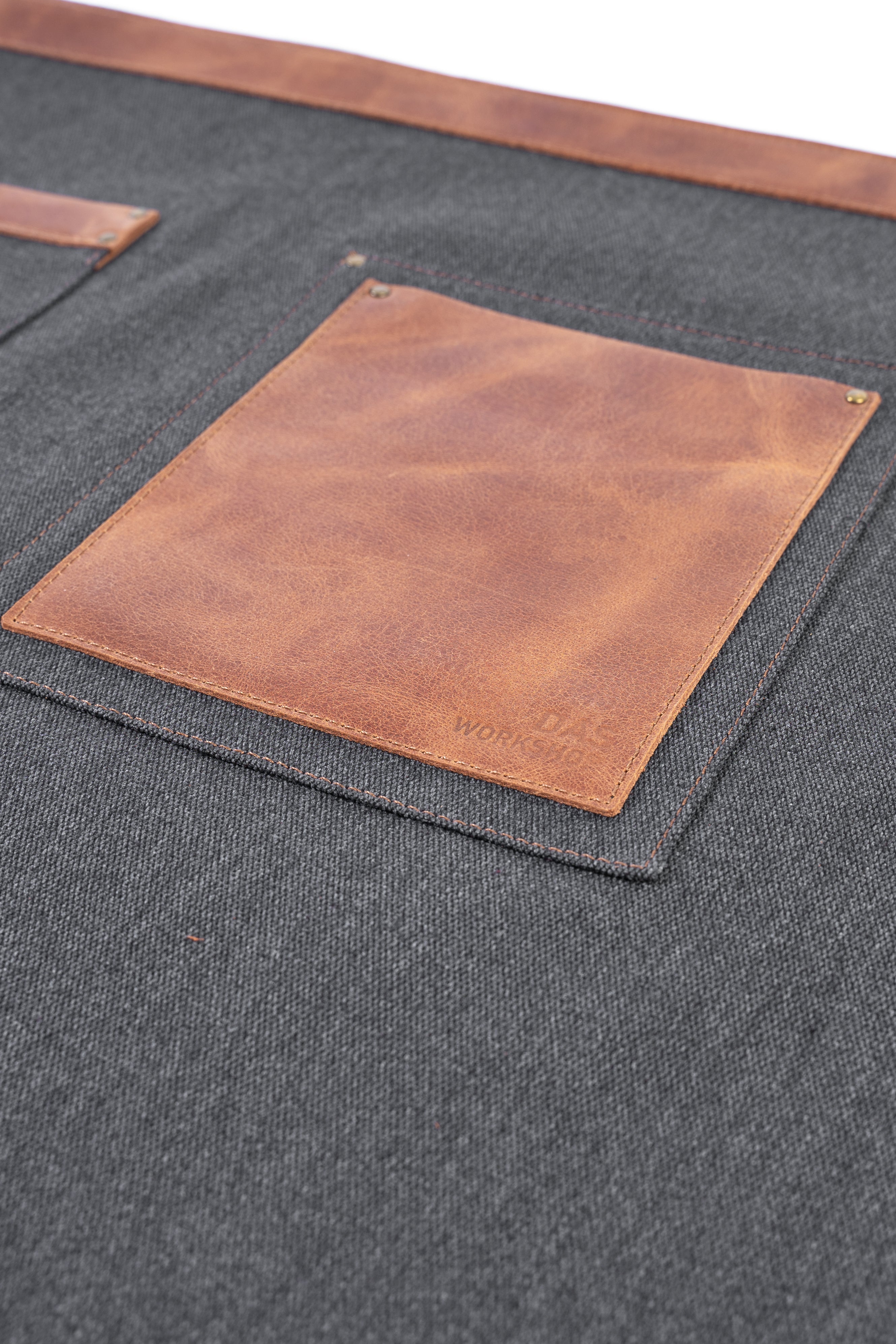 Dark Canvas Half Apron with Leather Accents – Durable and Stylish Apron for Baristas, Servers, and Crafters
